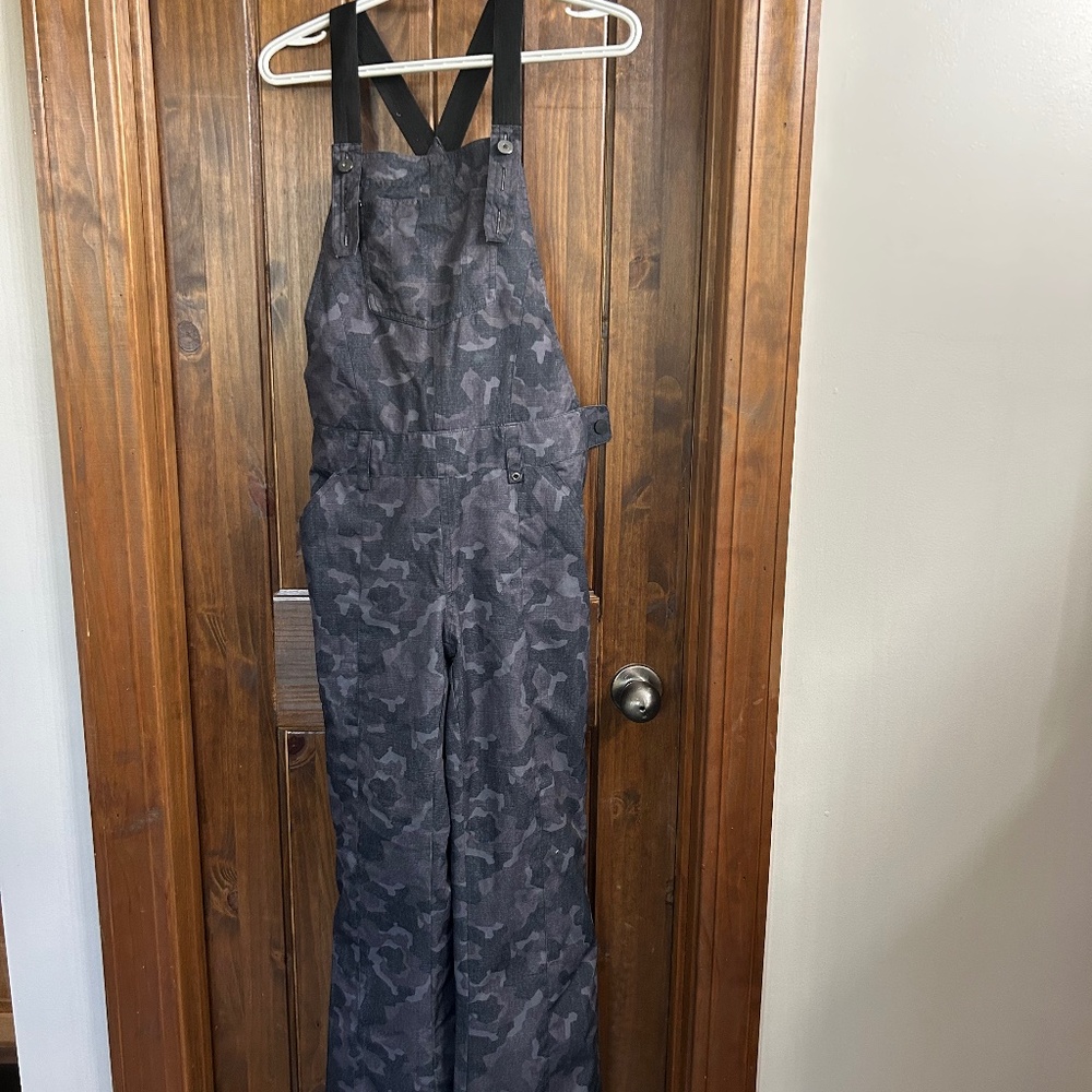Obermeyer insulated bibs